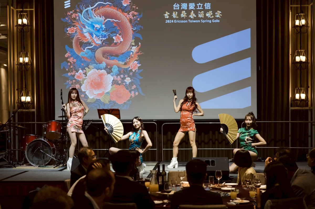 尾牙場地佈置要注意什麼？從舞台到拍照牆的實戰建議 - MOCS奇想活動創造 1 