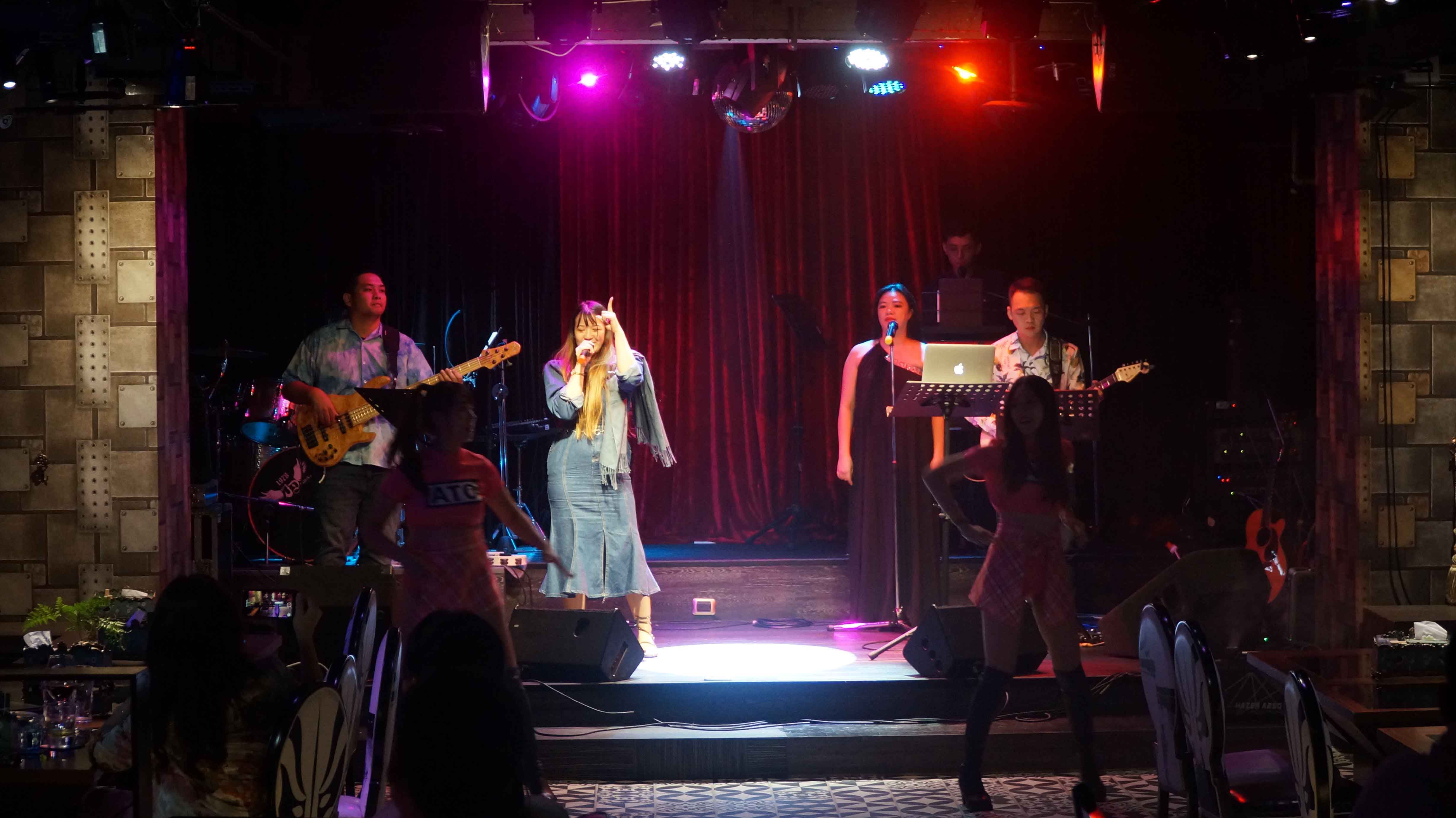 樂團表演 | 中國父Live House | MOCS樂團 2