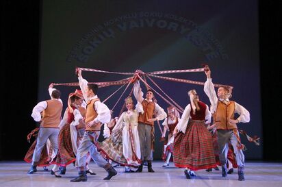 索羅歐洲民俗舞蹈 | 南歐民俗舞蹈之美精采呈現 1