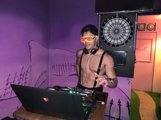 異國風情DJ秀 | 音樂祭DJ電音秀推薦 1